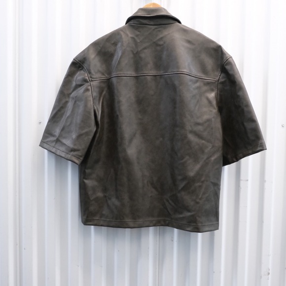 ZARA Men's Faux Leather Oversize Short Sleeve Zip Shirt Jacket Size Medium - Picture 2 of 7